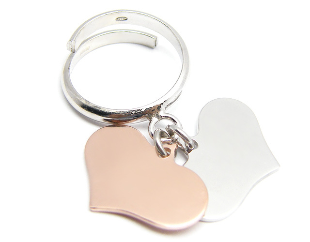 Anello con ciondoli cuore pendenti in argento 925 rodiato e rosa