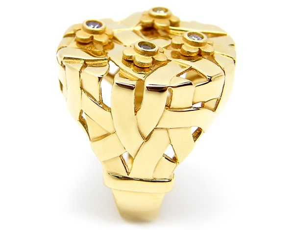 18K Yellow Gold and Cubic Zirconia Ring