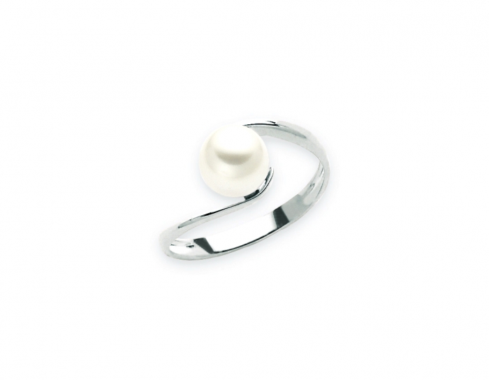 9K White Gold and White Pearl Ring MILUNA