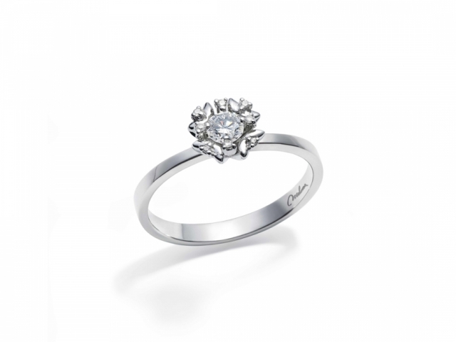 18K White Gold with Natural Diamonds Solitaire Ring MILUNA