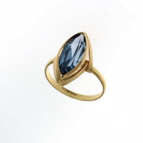18k Yellow Gold Ring with cubic zirconia
