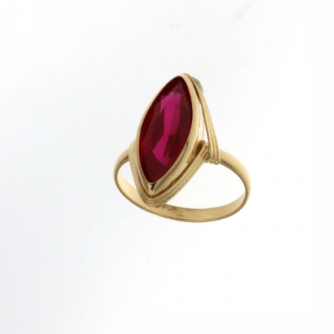 18k Yellow Gold Ring with Ruby Stone