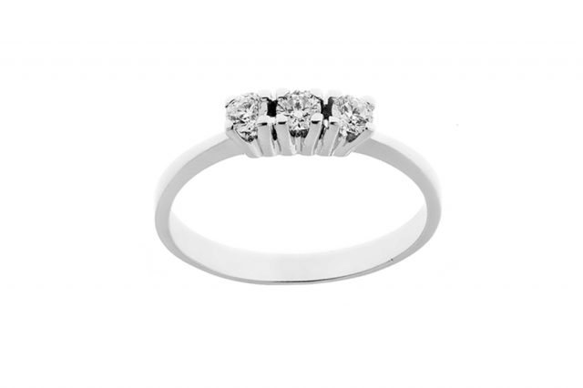 Anello Trilogy Grama & Mounier con Diamanti da 0.30ct in oro bianco 18kt GM046