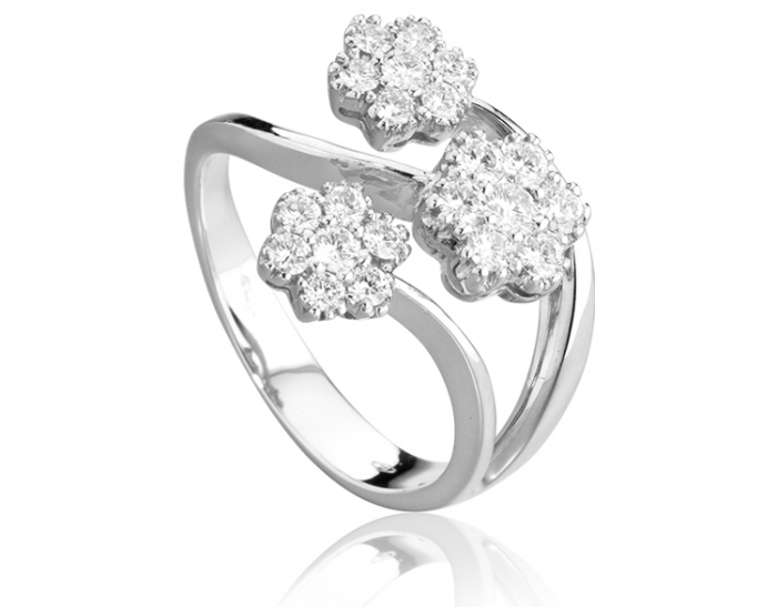 18K White Gold with 0.72ct Diamonds Trilogy Ring
