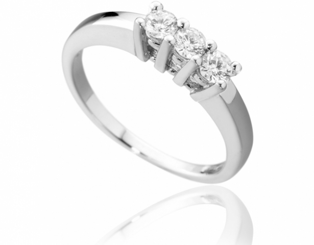 18K White Gold and Trilogy 0.40ct Natural Diamonds Ring