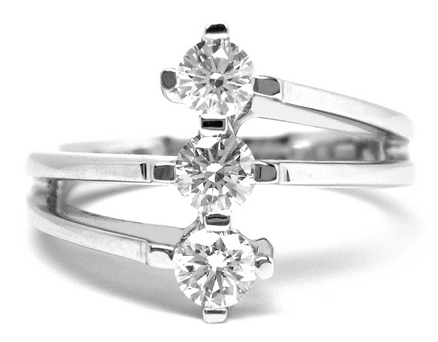 18K White Gold with 0.64ct Diamonds Trilogy Ring