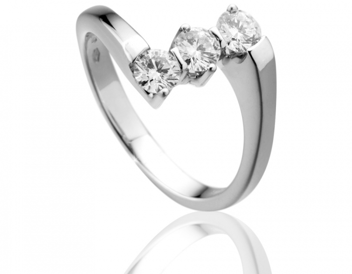 18K White Gold with 0.64ct Diamonds Trilogy Ring