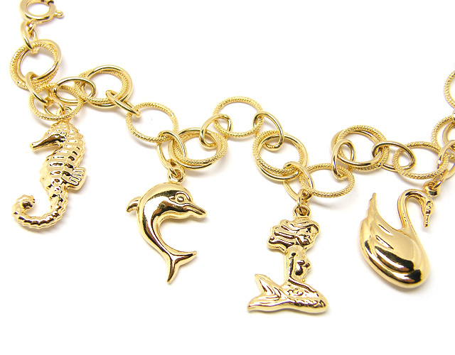 Bracciale con ciondoli charm in oro giallo 18kt