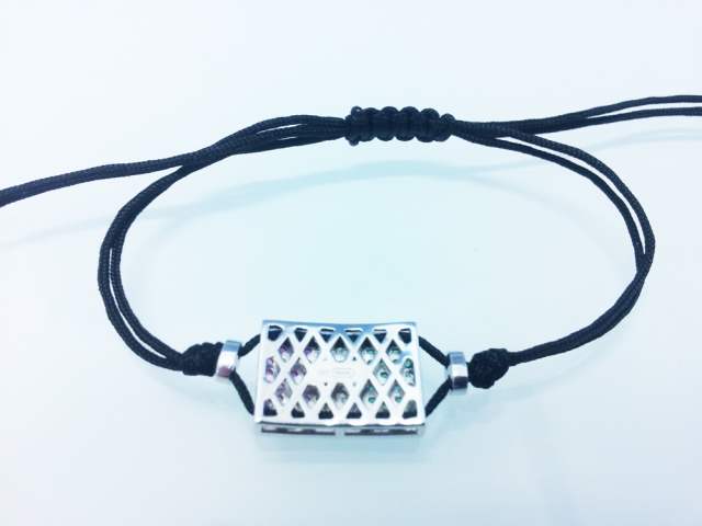 Bracciale in argento con bandiera ITALIA zirconata e cordino