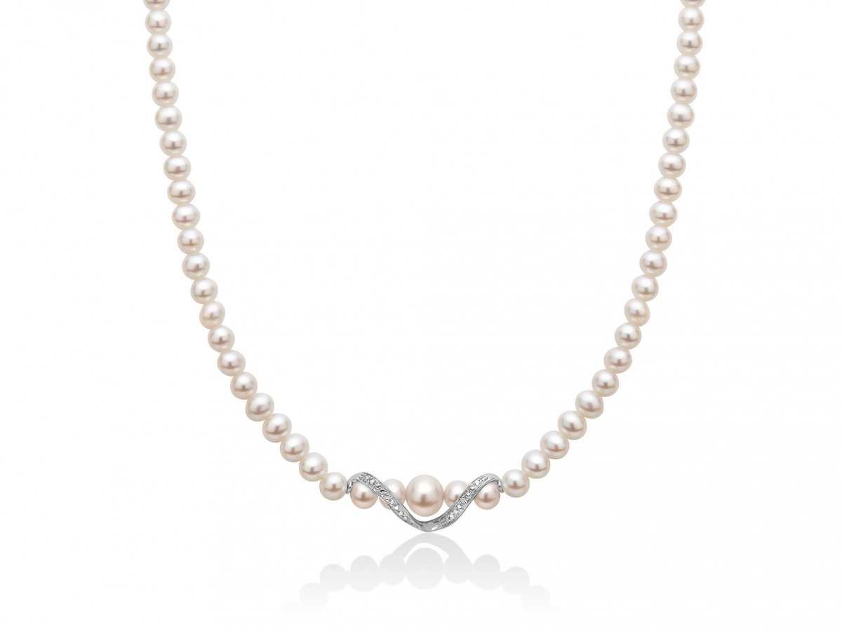 18K White Gold whit White Pearls and Diamonds Necklace MILUNA