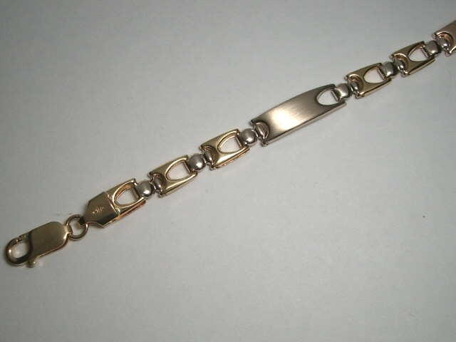 Bracciale scatolato agganciato a 3 colori oro 18kt
