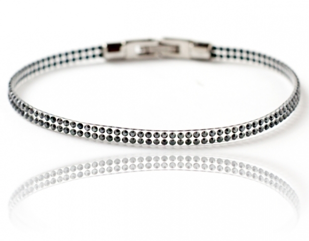 Bracciale tennis in acciaio e tappeto di cristalli Swarovski neri