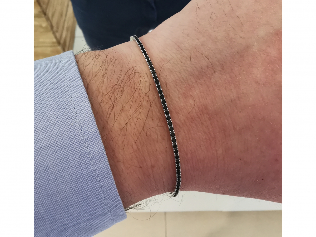 18K White Gold and Cubic Zirconia Bracelet