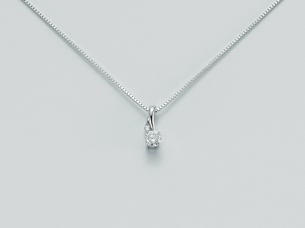 18K White Gold 0.05ct Natural Diamond Solitaire Pendant Necklace MILUNA