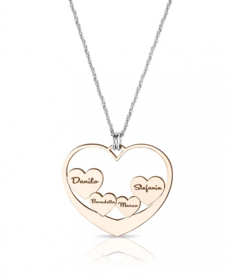 Collana in argento con ciondolo rosato a forma di cuore personalizzato con nomi