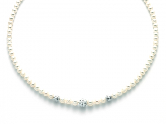 18K White Gold and White Pearls Necklace MILUNA