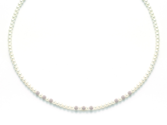 Collana Miluna in oro bianco 18kt con Perle e sfere diamantate PCL1143
