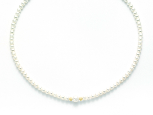 18K Yellow Gold and White Pearls Necklace MILUNA