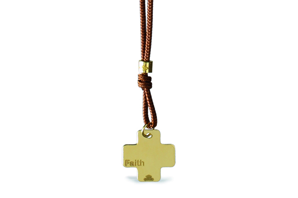 Cordino con ciondolo My Charm crocetta collezione Mini Charm in oro giallo o bianco 18kt 