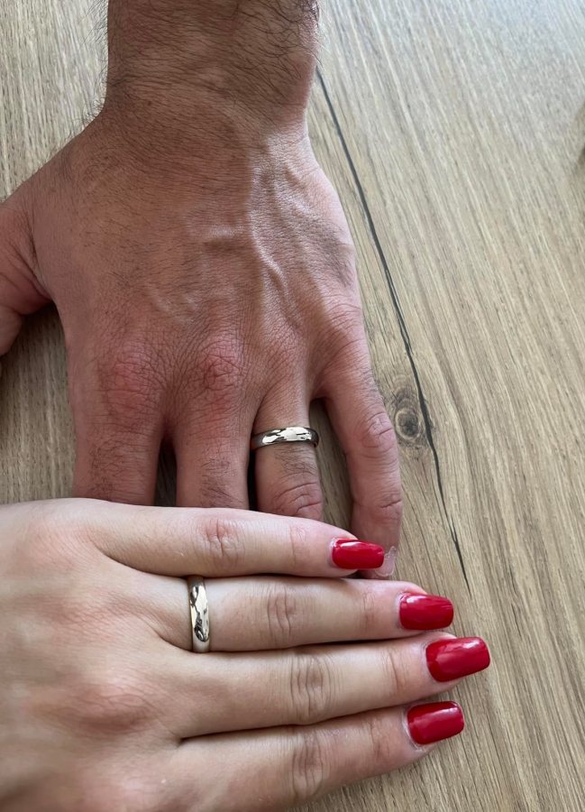 Fede Nuziale pvd Oro Bianco 18kt bombatura comoda 4 mm