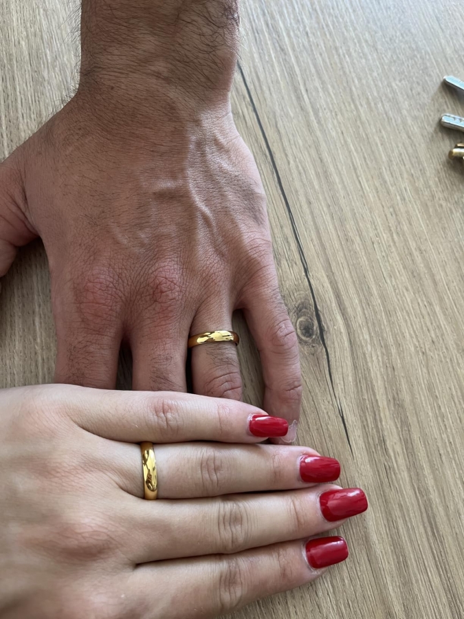 Fede Nuziale pvd Oro Giallo 18kt bombatura comoda 4 mm