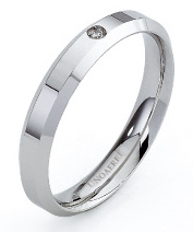 Fede Nuziale Unoaerre modello Hydra in oro bianco 18kt con diamante