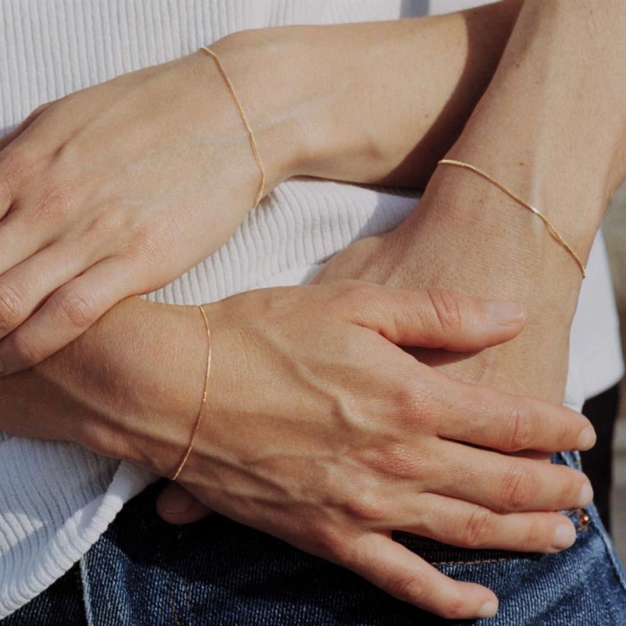 Bracciale filo infinito prenotazione per gioiello in argento 925 o in oro 18kt