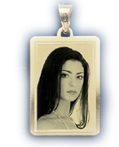 Medaglia foto personalizzabile mod. AP/inciso oro giallo 18kt