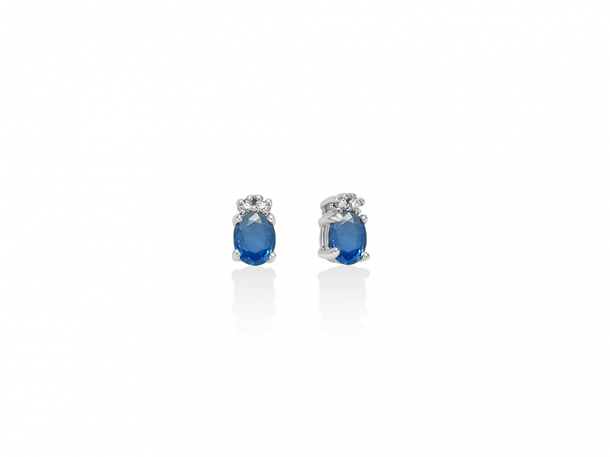 Miluna - 9k Gold Earrings with natural Sapphires and natural Diamonds