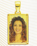 GioielleriaMaglione.it - Customizable Medal Photo in 18K Yellow Gold